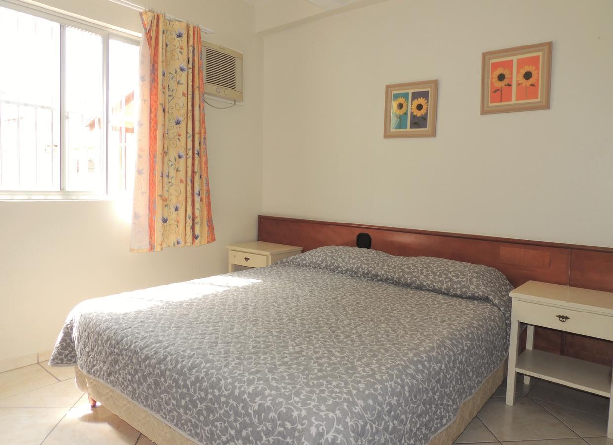 봄비나스 Residencial Kelly Cristina 아파트 외부 사진